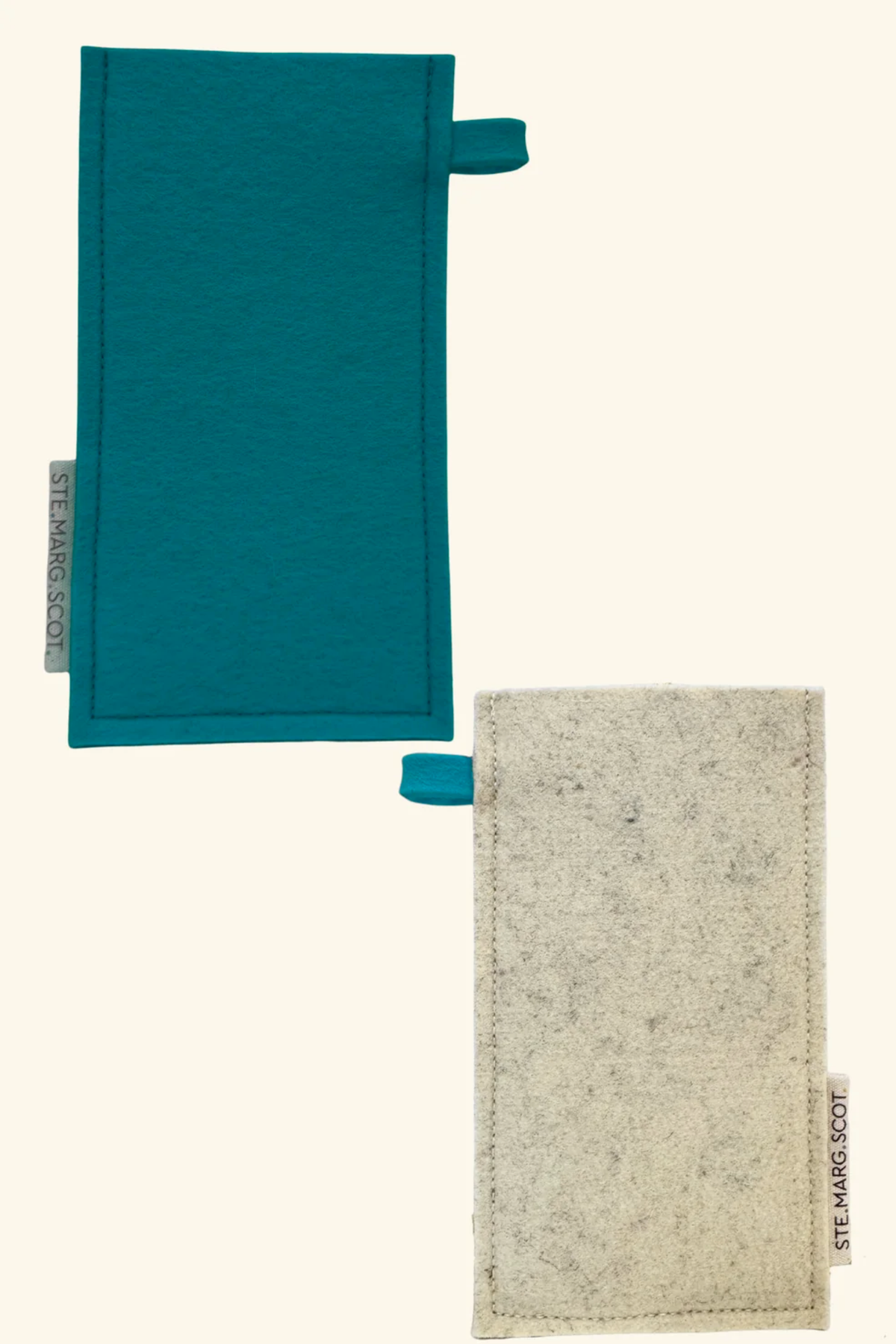 Front and back of 100% wool sunglasses case in totally teal and beige