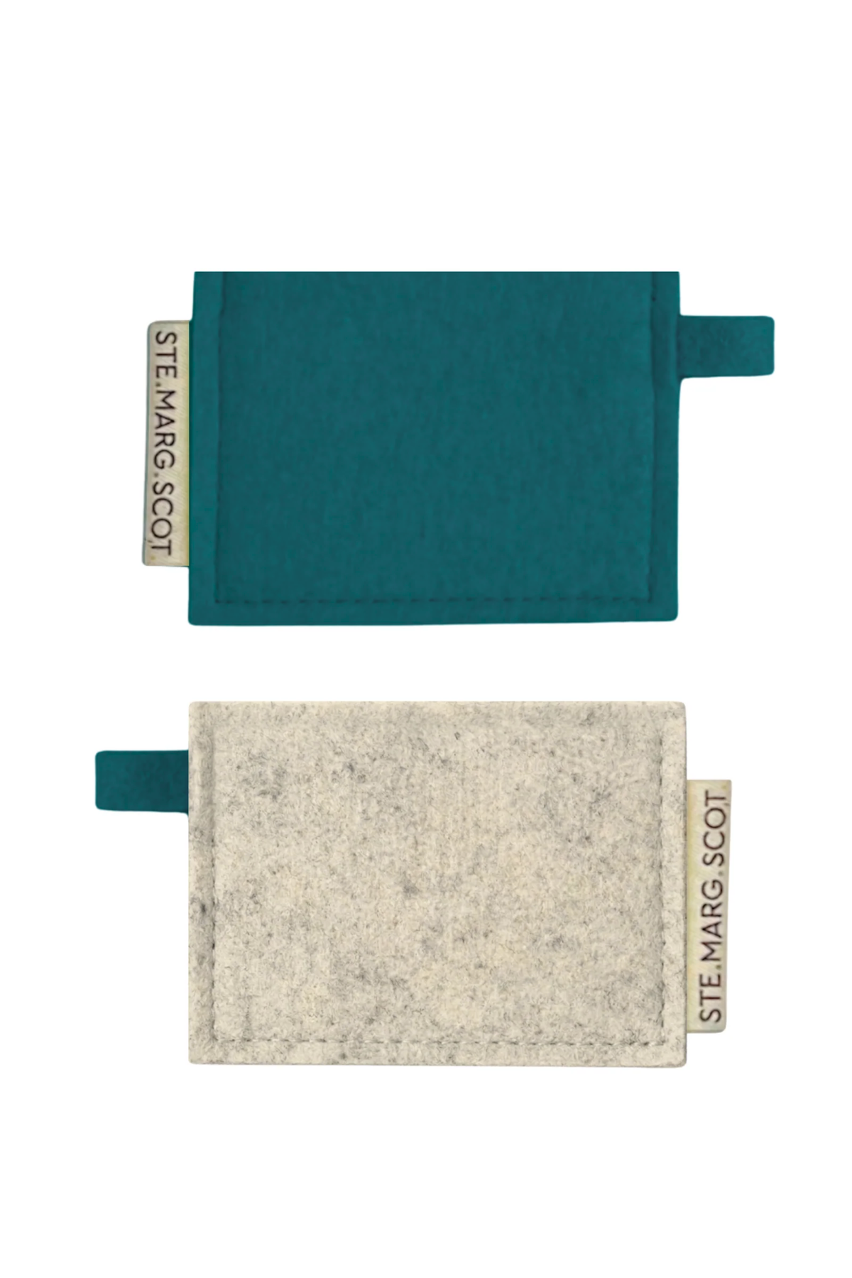 Front and back view of Wool cardholder in teal and pure canadian wool