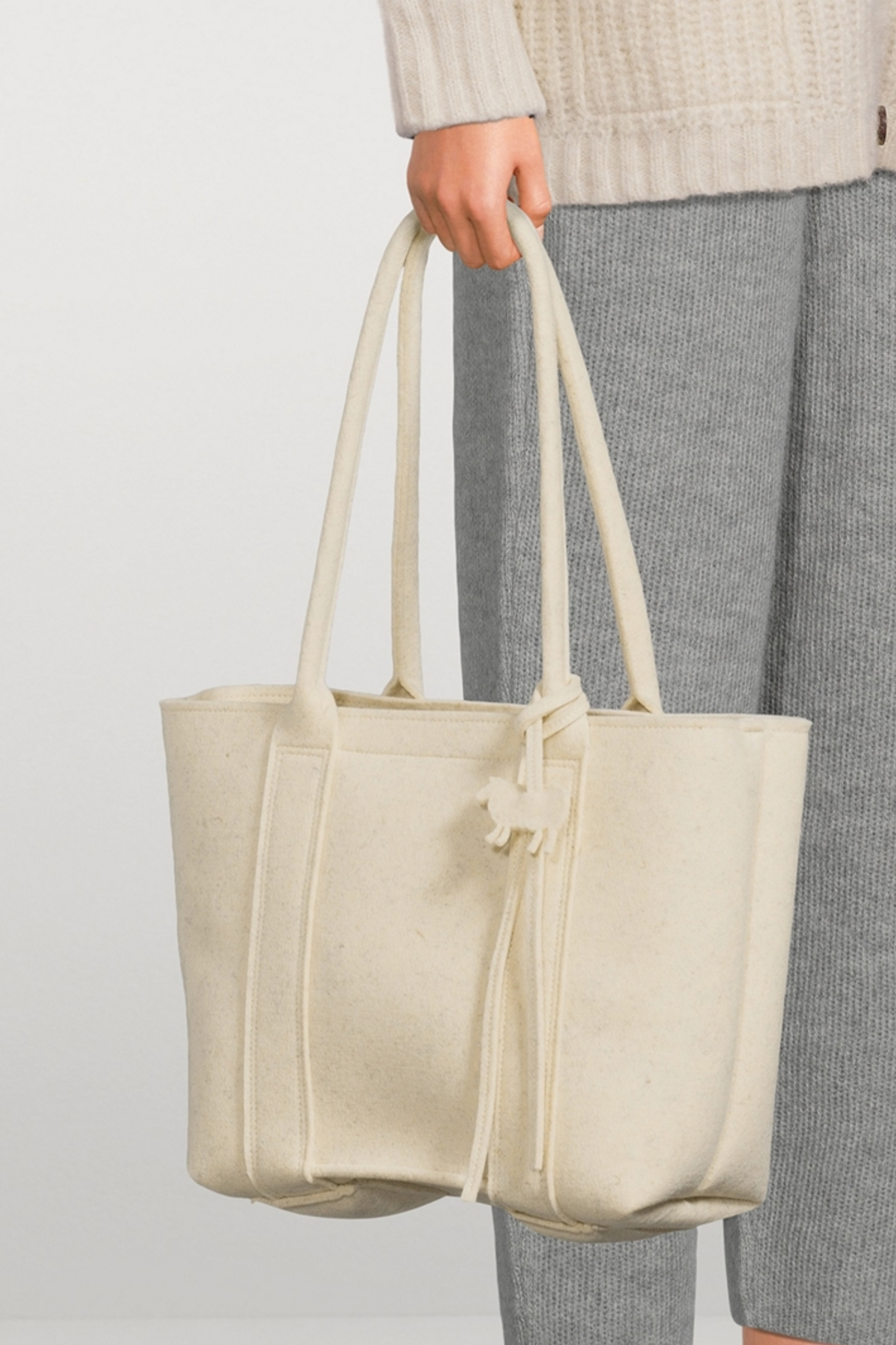 Pure Canadian Wool Daily Tote