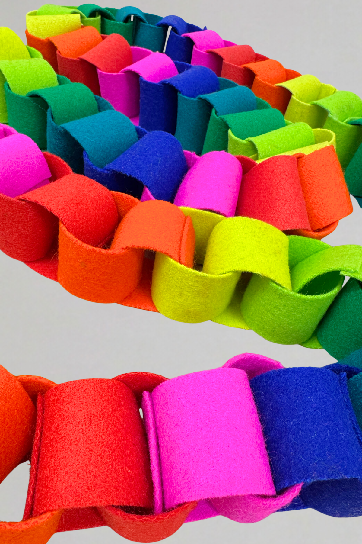 The Woolly Garland