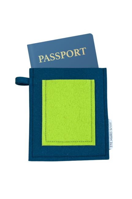 passport sleeve